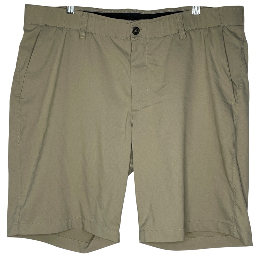 Under Armour Shorts Mens Size 40 Beige Chino Flat Front Khaki 9" Inseam HeatGear